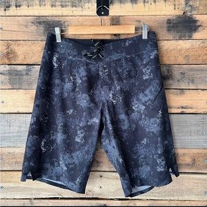 Lululemon swim trunks